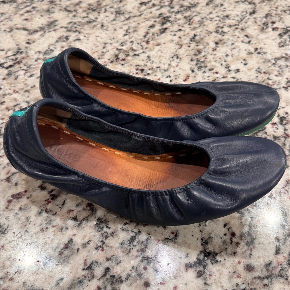 Tieks California Navy size 11 flats